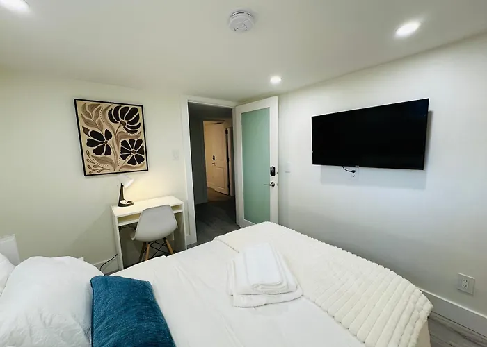 Quiet Basement Suite Steps From Quilchena Park In Vancouver